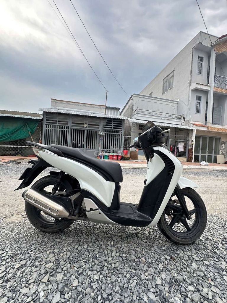 Honda SH 2009 - ảnh 2