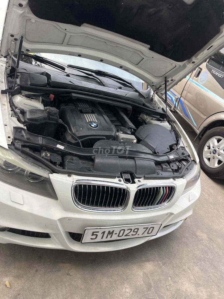 BMW 2011 - ảnh 2