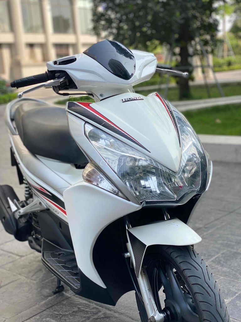 Honda Air Blade 2012 - ảnh 2