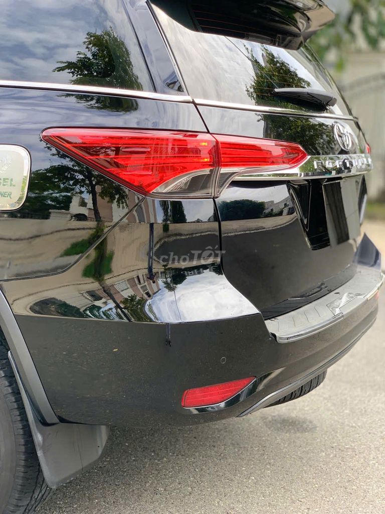 Toyota Fortuner 2.4G 4x2 AT 2021 - ảnh 5