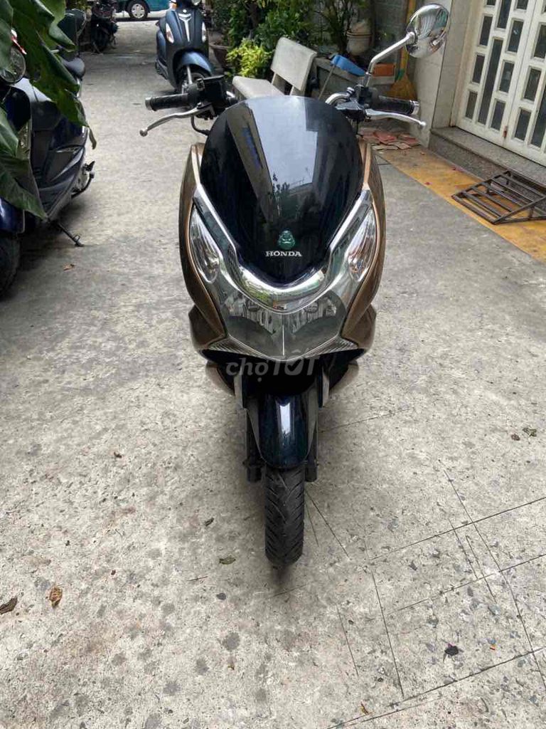 Honda 2012 - ảnh 1