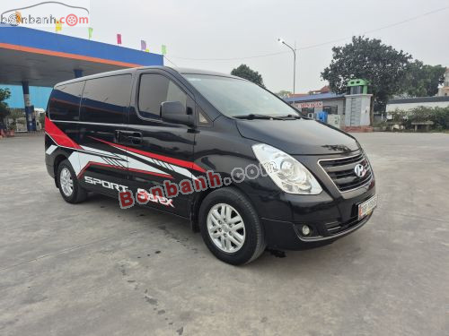 Hyundai Grand Starex 2.5 MT 2017 - ảnh 2