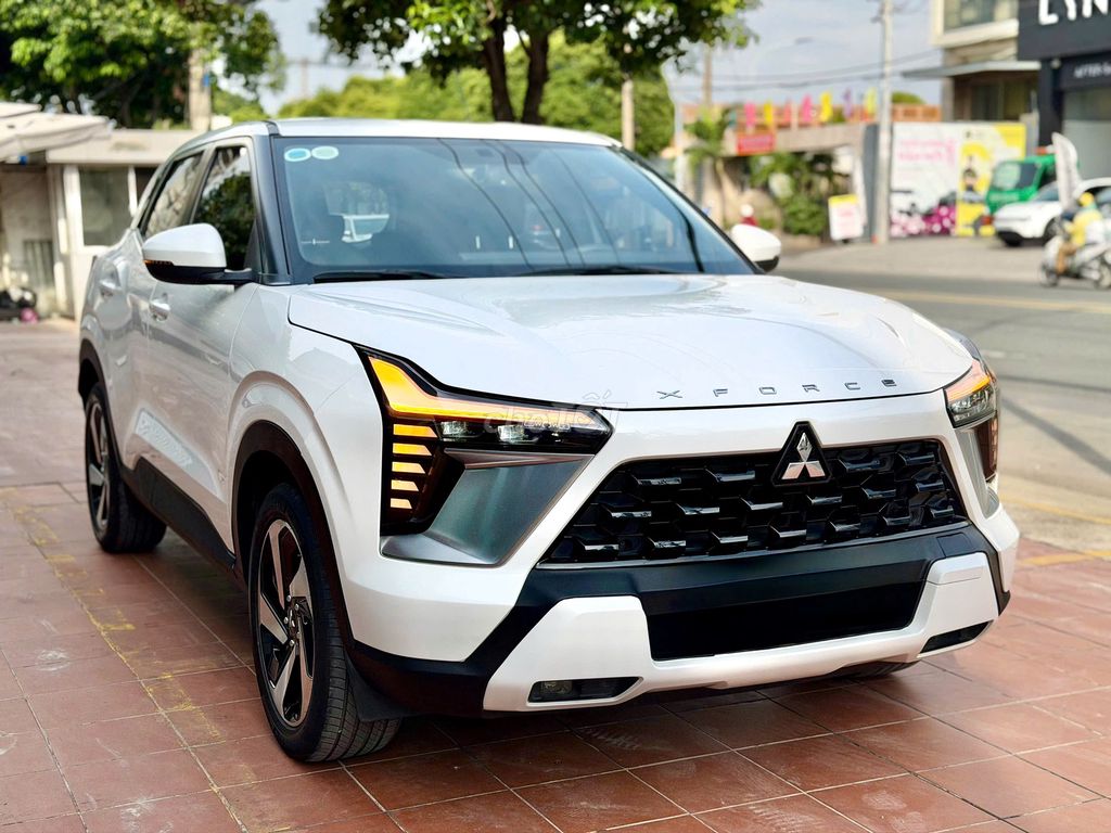 Mitsubishi Xforce Premium 2024 - ảnh 2