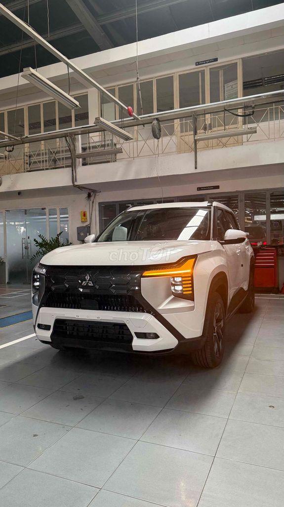 Mitsubishi 2026 - ảnh 4