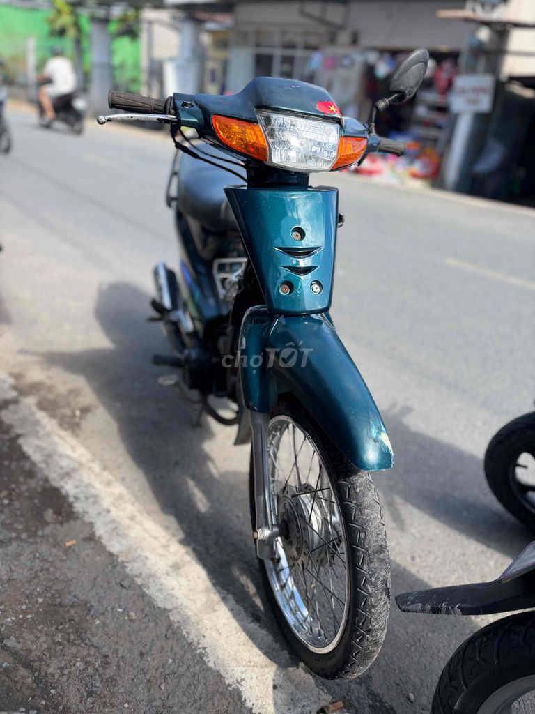 Honda 1995 - ảnh 1