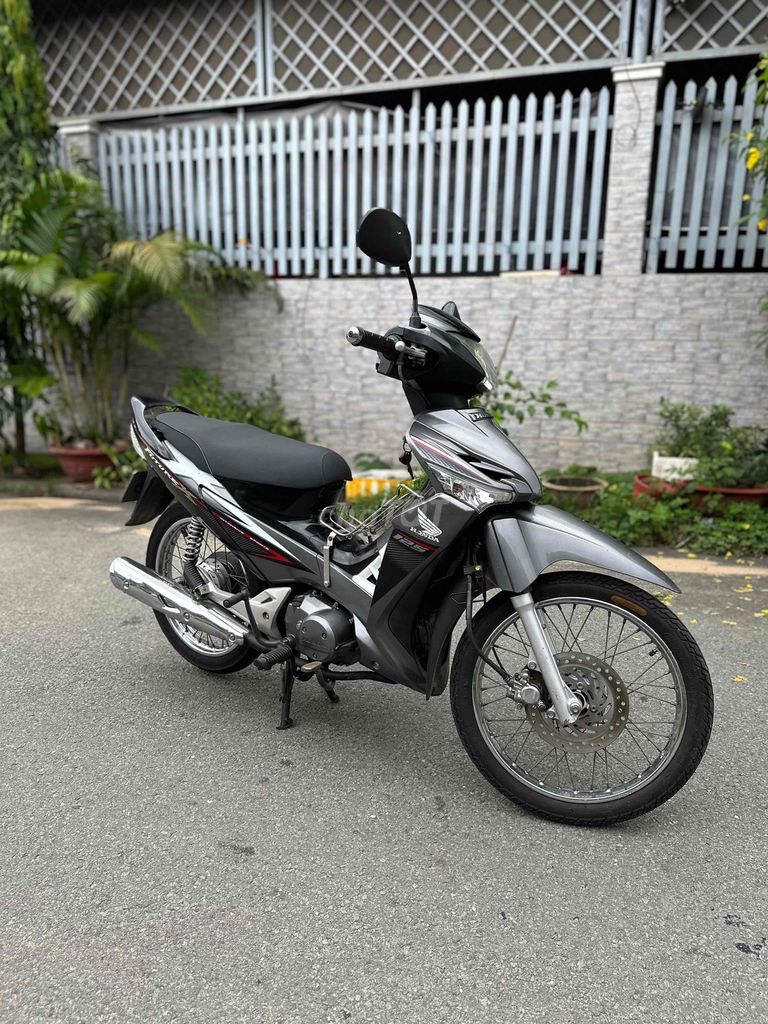 Honda Future 2010 - ảnh 5