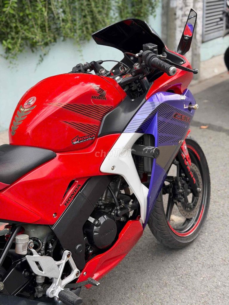 Honda CBR 2012 - ảnh 3