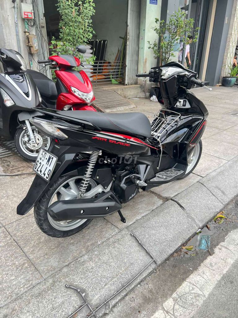 Honda Air Blade 2014 - ảnh 3