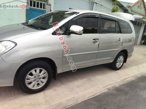 Toyota Innova G 2011 - ảnh 3