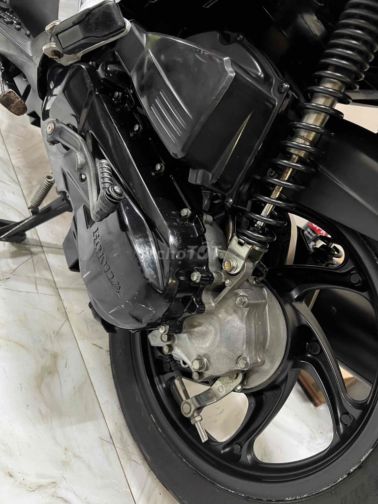 Honda Air Blade 2010 - ảnh 3