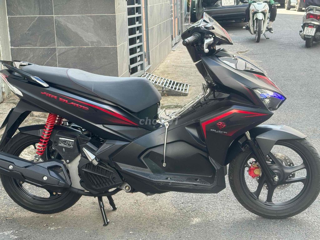 Honda Air Blade 2019 - ảnh 2