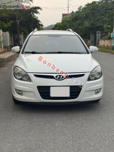 Hyundai i30 CW 1.6 AT 2011 - ảnh 1