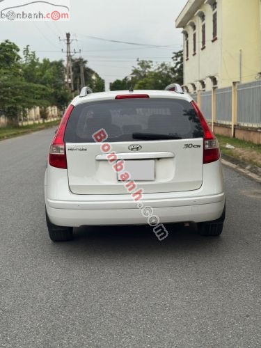 Hyundai i30 CW 1.6 AT 2011 - ảnh 3