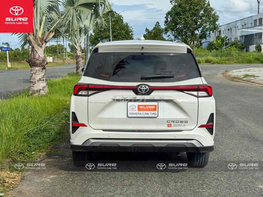 Toyota Veloz Cross 2022 - ảnh 4
