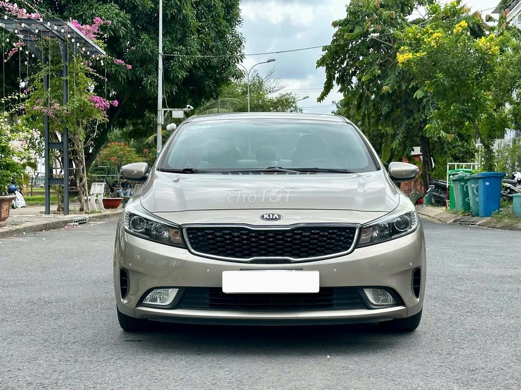 Kia Cerato - ảnh 1