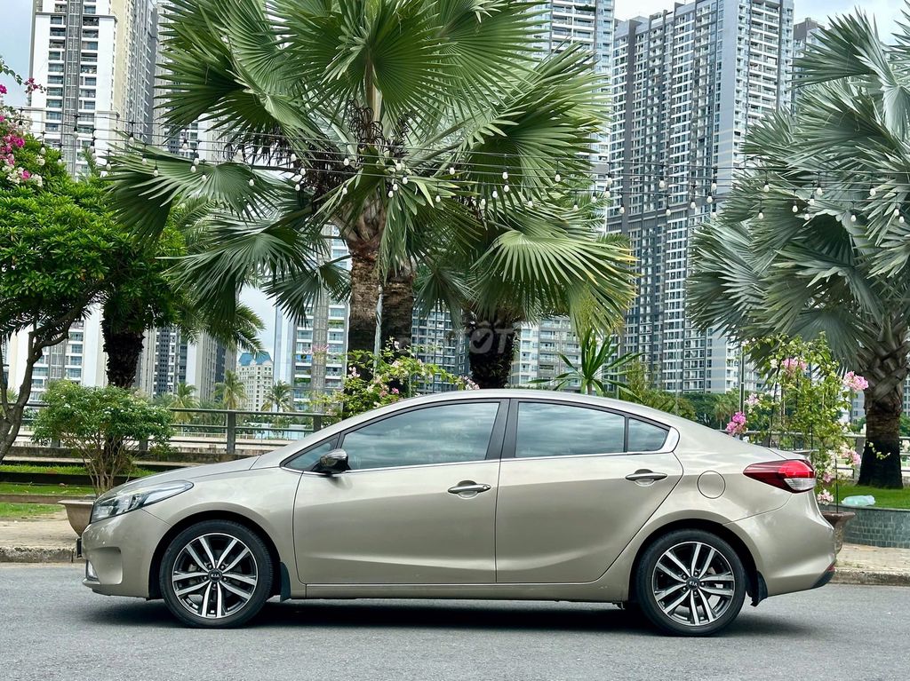 Kia Cerato - ảnh 4