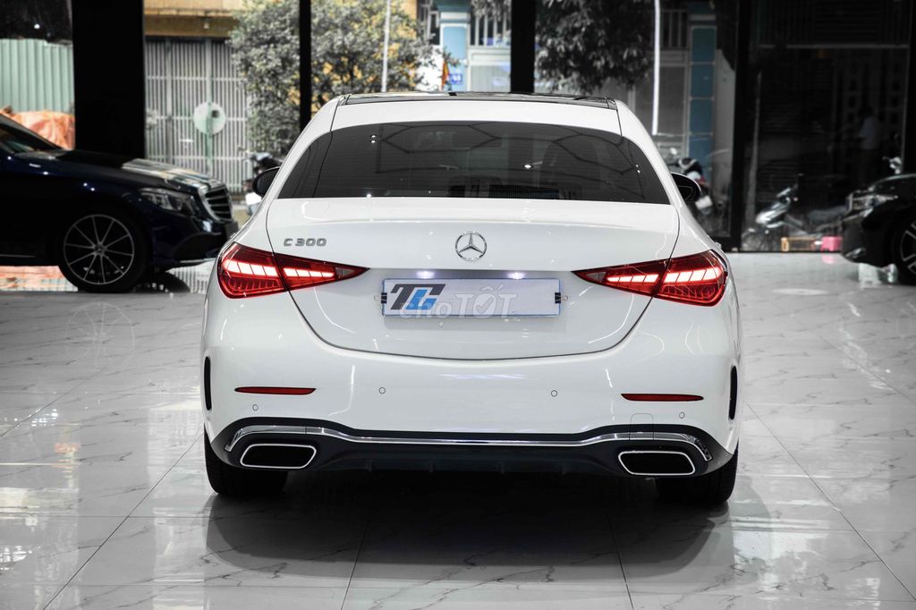 Mercedes-Benz 2022 - ảnh 3