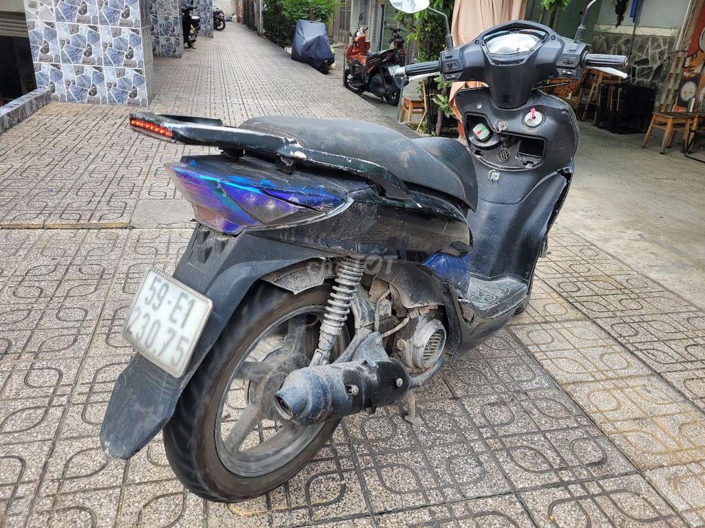 SYM Shark 2012 - ảnh 5