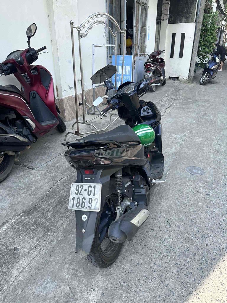 Honda Air Blade 2017 - ảnh 1