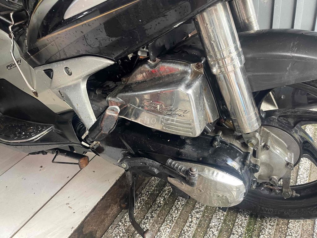 Honda Air Blade 2010 - ảnh 3