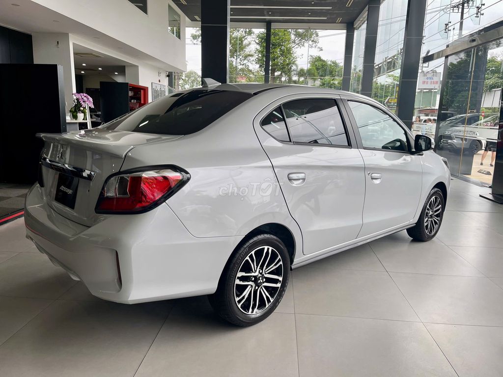 Mitsubishi Attrage 2025 - ảnh 3