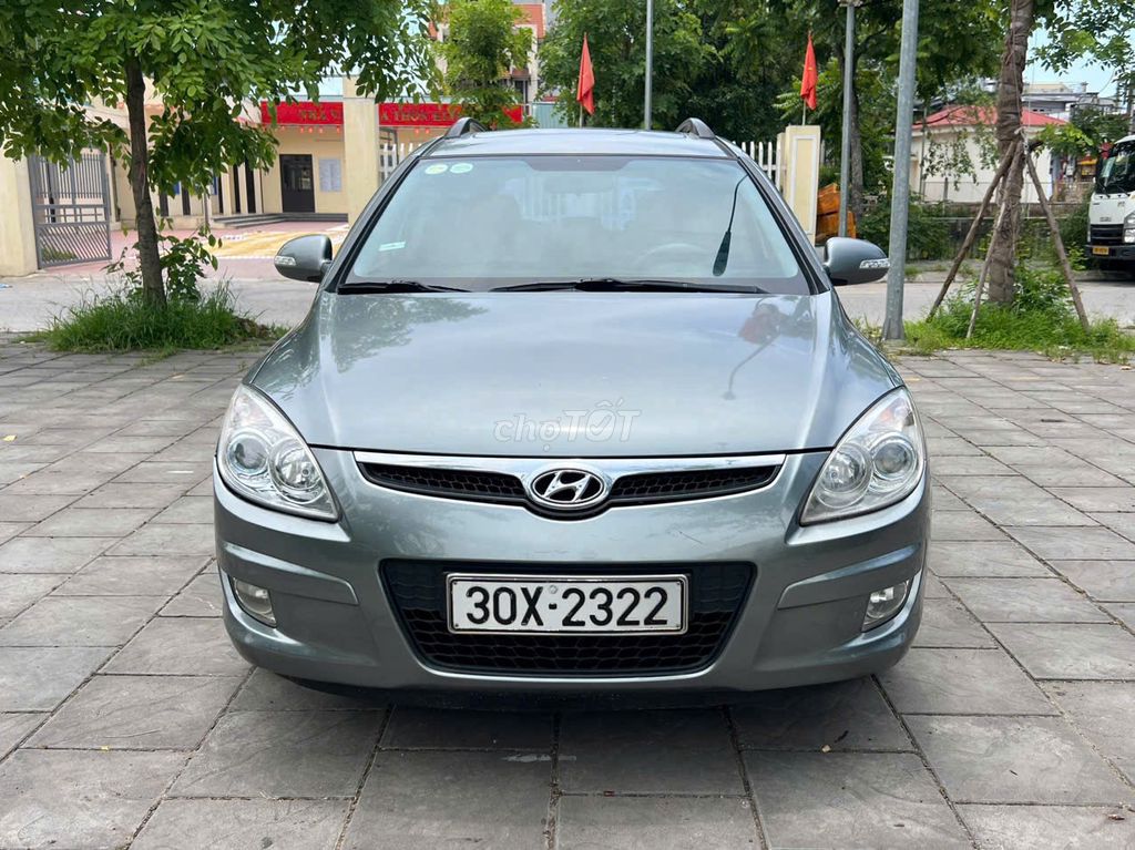 Hyundai 2010 - ảnh 1