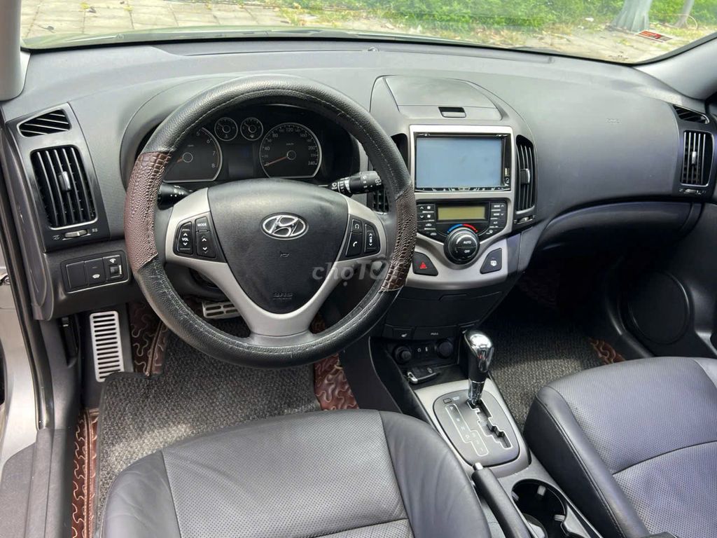 Hyundai 2010 - ảnh 5