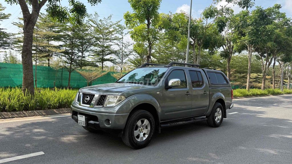 Nissan Navara 2012 - ảnh 2