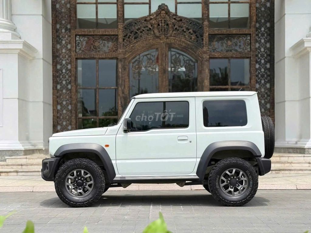 Suzuki Jimny 2024 - ảnh 4