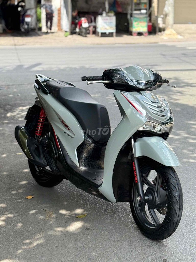 Honda SH 2025 - ảnh 1