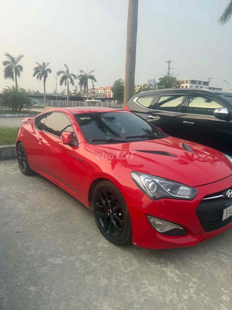 Hyundai Genesis 2012 - ảnh 2