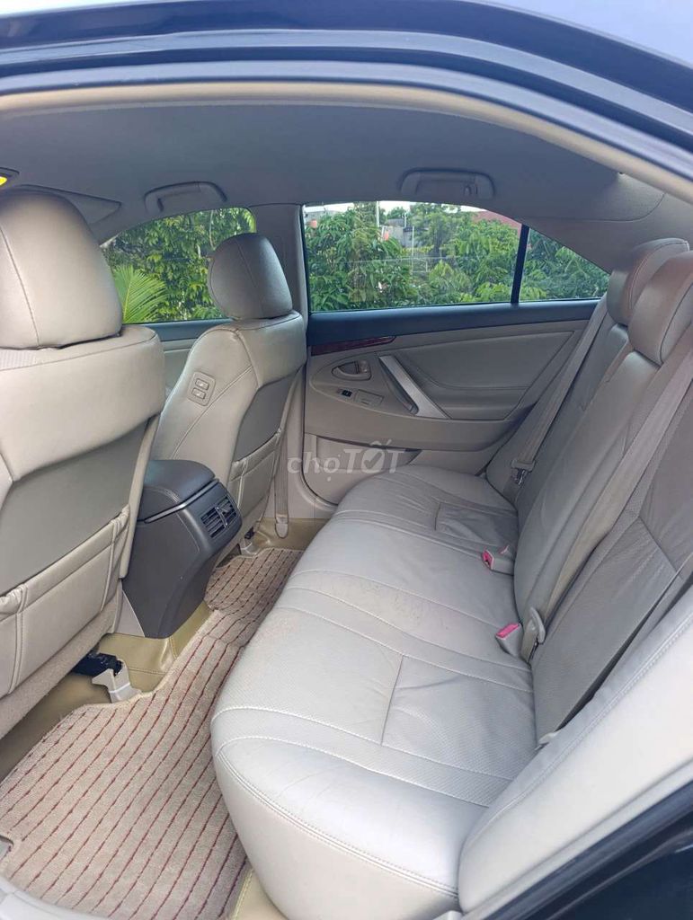 Toyota Camry 2.4G - ảnh 4