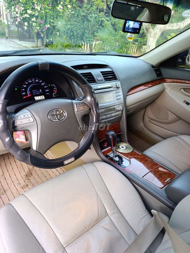 Toyota Camry 2.4G - ảnh 5