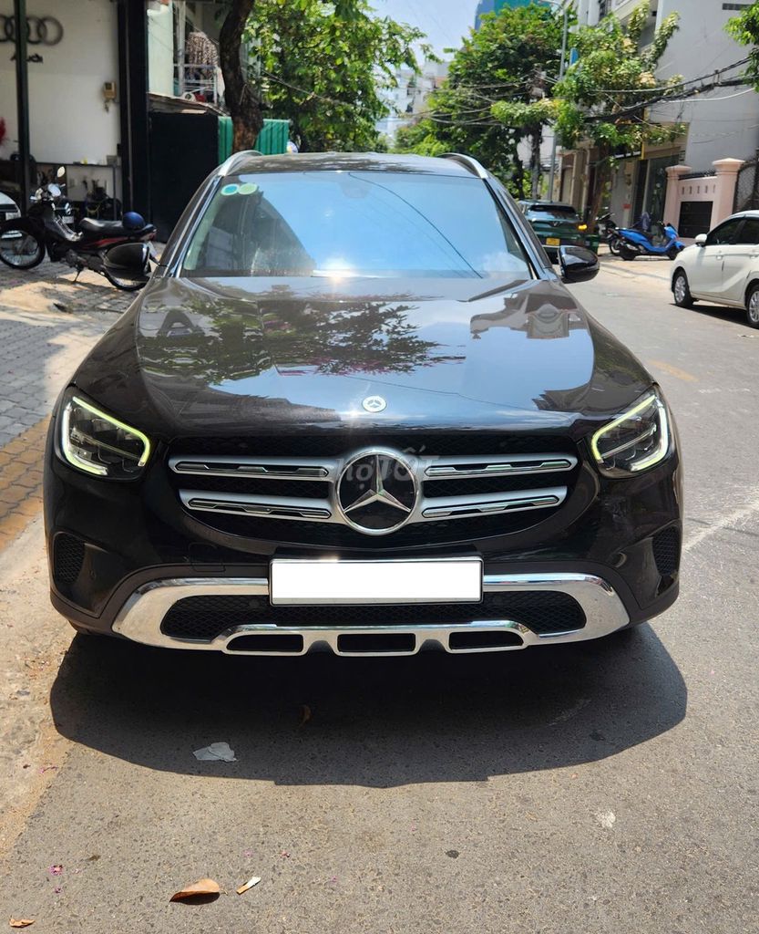 Mercedes-Benz GLC 2021 - ảnh 1