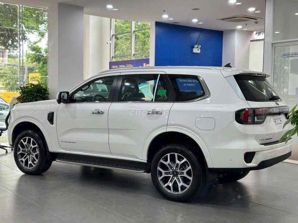Ford Everest 2026 - ảnh 3