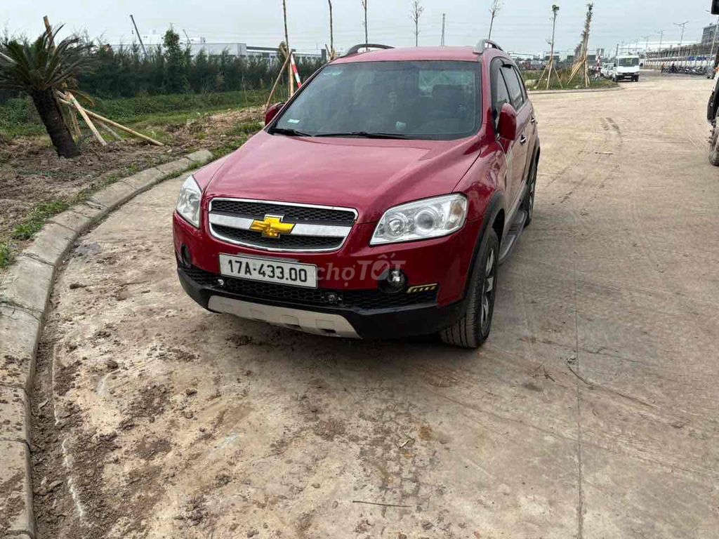Chevrolet Captiva - ảnh 1