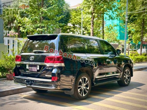 Toyota Land Cruiser 2016 - ảnh 3