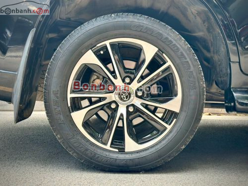 Toyota Land Cruiser 2016 - ảnh 4
