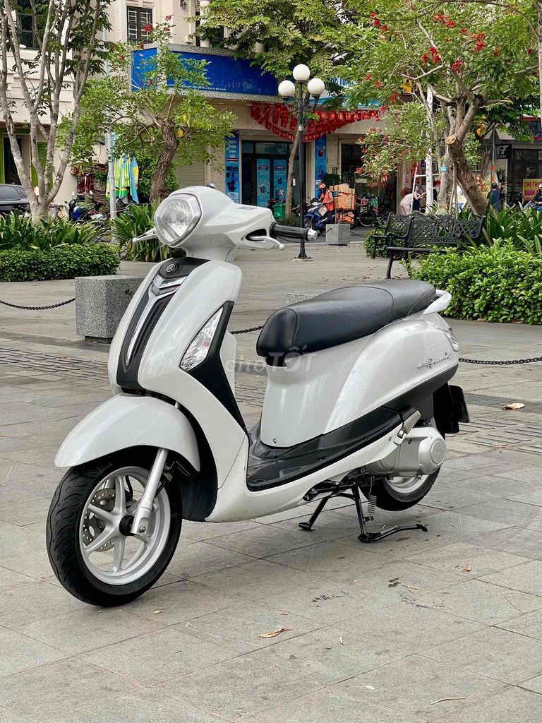 Yamaha Grande - ảnh 1