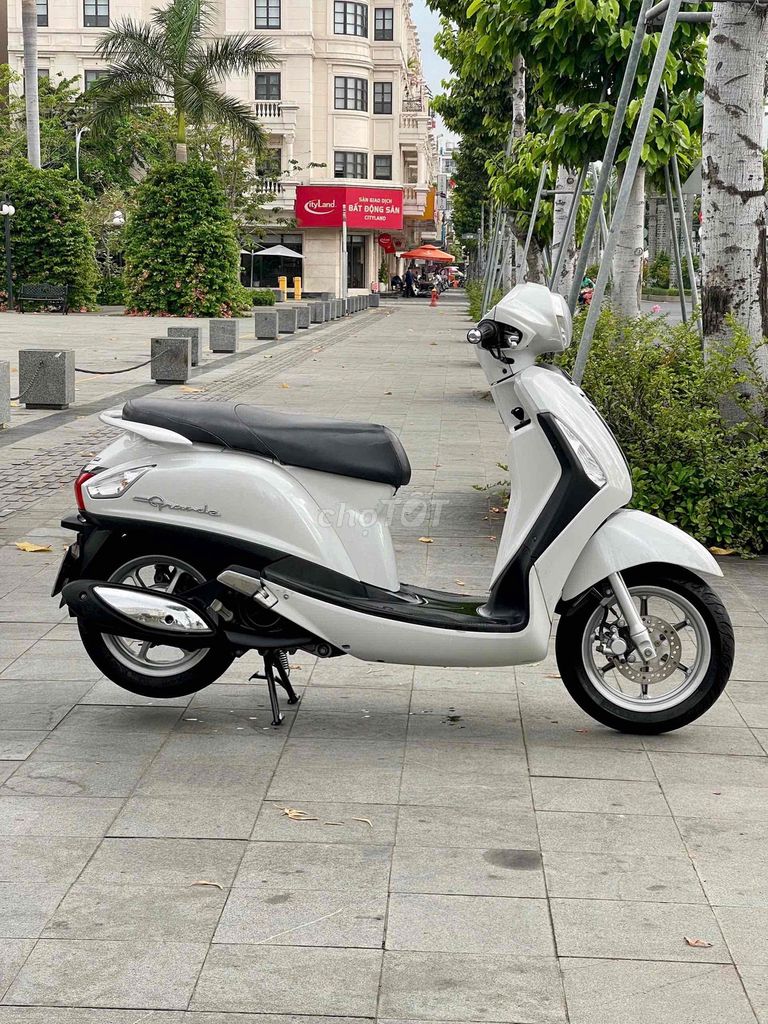 Yamaha Grande - ảnh 4