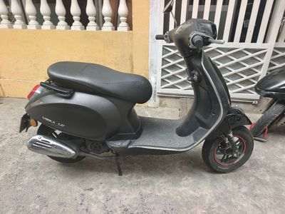 Vespa Vera 2022 - ảnh 1