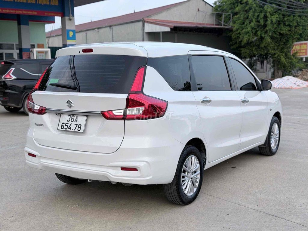 Suzuki Ertiga 2021 - ảnh 4