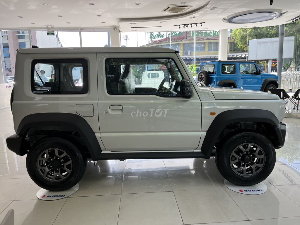 Suzuki Jimny 2024 - ảnh 2
