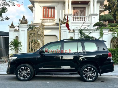Toyota Land Cruiser VX 4.6 V8 2015 - ảnh 3