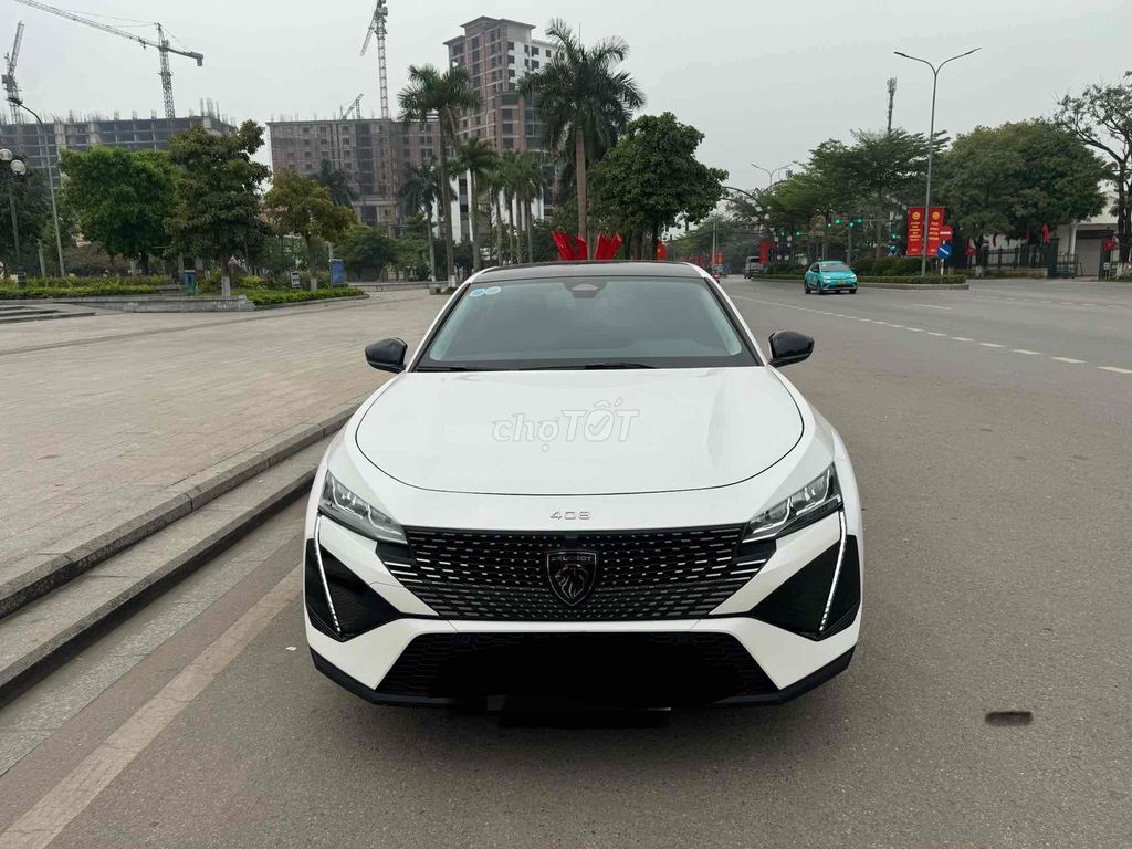 Peugeot 408 - ảnh 1