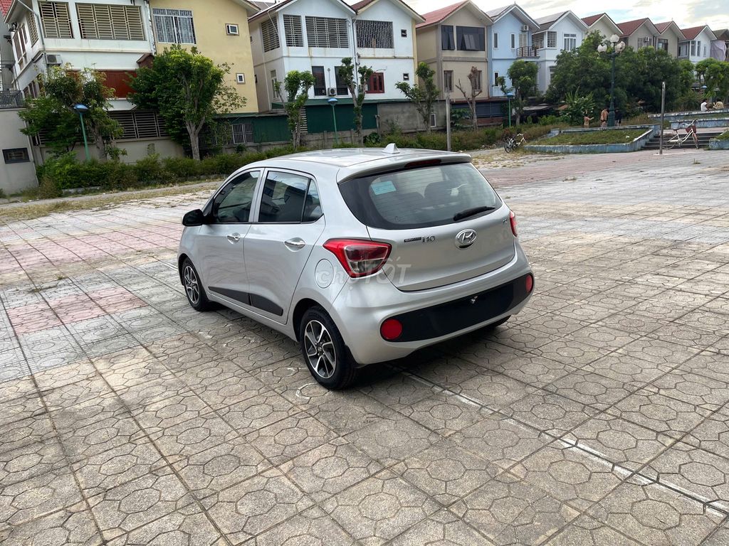 Hyundai Grand i10 - ảnh 3