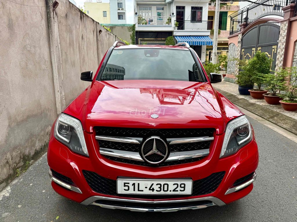 Mercedes-Benz - ảnh 1