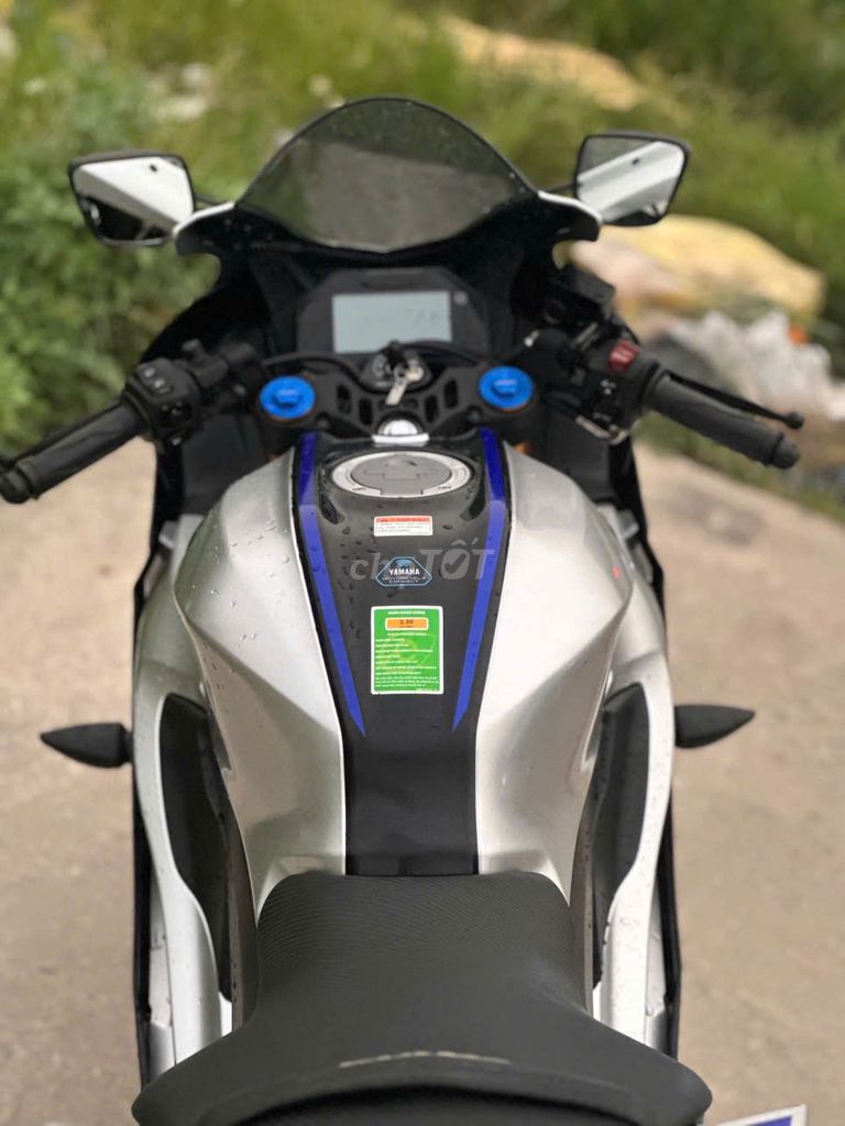 Yamaha R 2025 - ảnh 2