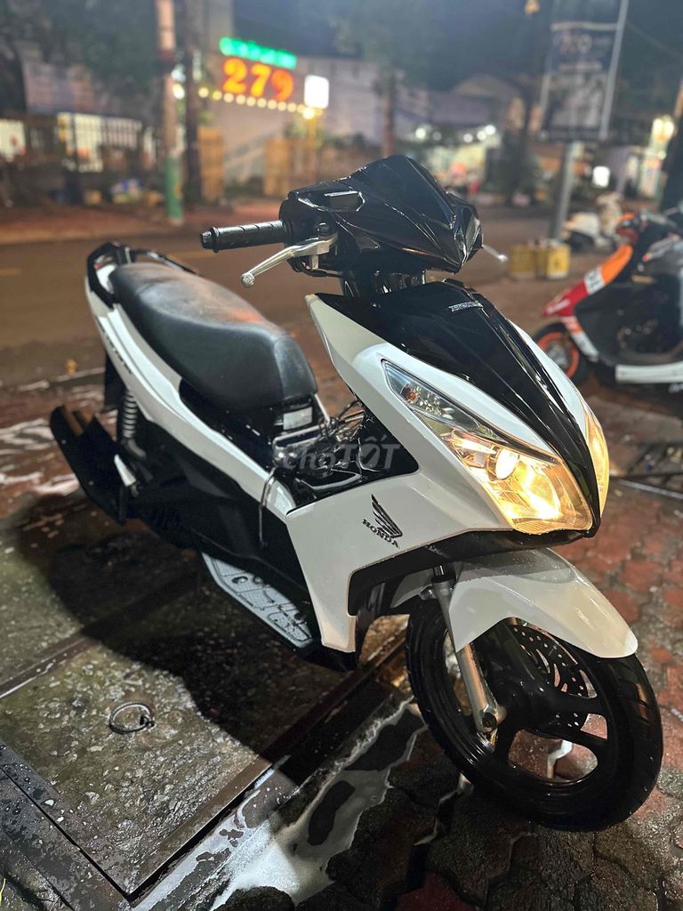 Honda Air Blade 2014 - ảnh 2