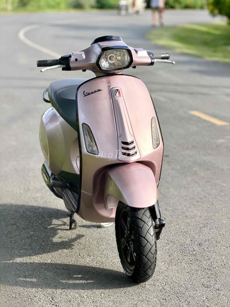 Piaggio Vespa 2015 - ảnh 1